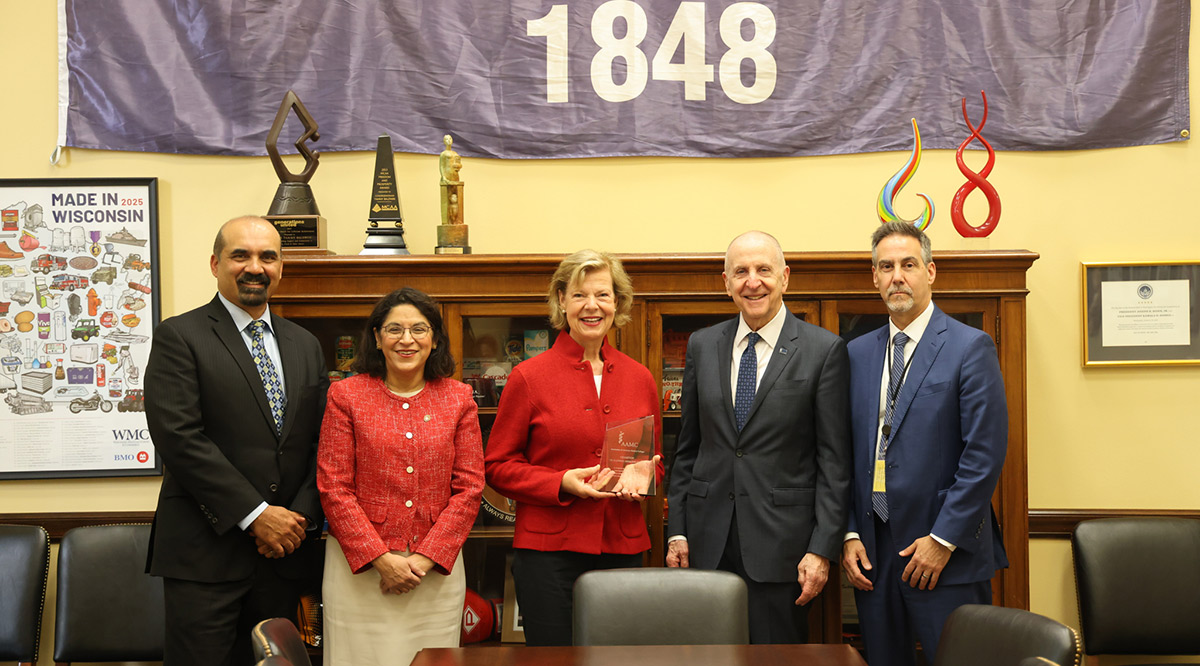 (L-R): Medical College of Wisconsin President and CEO, Shekar Kurpad, MD, PhD; University of Wisconsin School of Medicine and Public Health Dean Nita Ahuja, MD; Senator Tammy Baldwin (D-Wisc.); AAMC President and CEO, David Skorton, MD; AAMC Chief Health Care Officer, Jonathan Jaffery, MD, MS, MMM, FACP