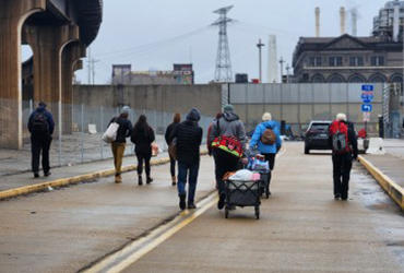Street Med STL volunteers bring supplies to encampments of unhoused people.