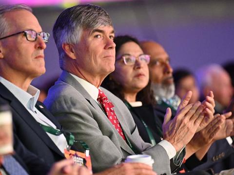 Attendees applaud a speaker during Learn Serve Lead: The AAMC Annual Meeting. 
