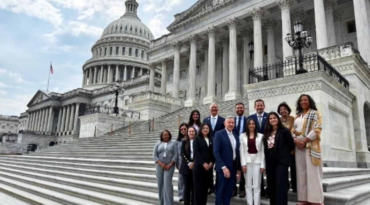 Deans, learners, and AAMC staff visit Capitol Hill