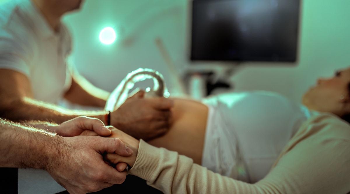 Pregnant woman at the gynecologist's examination