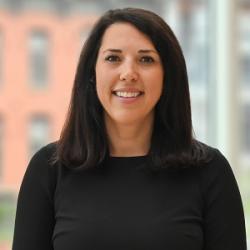 Elizabeth Coakley Headshot