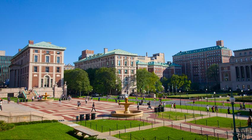 Plaza and lawns looking southeast from near Low Memorial Hall, Columbia University, towards Kent and Hamilton, Upper West Side, New York, NY, USA